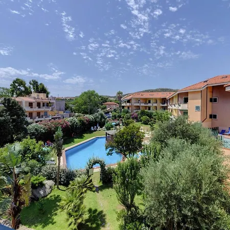In Santa Teresa Near * سانتا تيريزا غالّورا