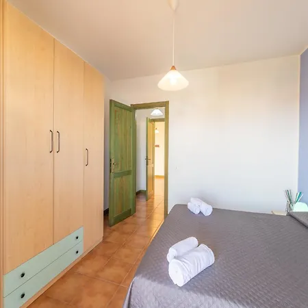 Apartment In Santa Teresa Near *